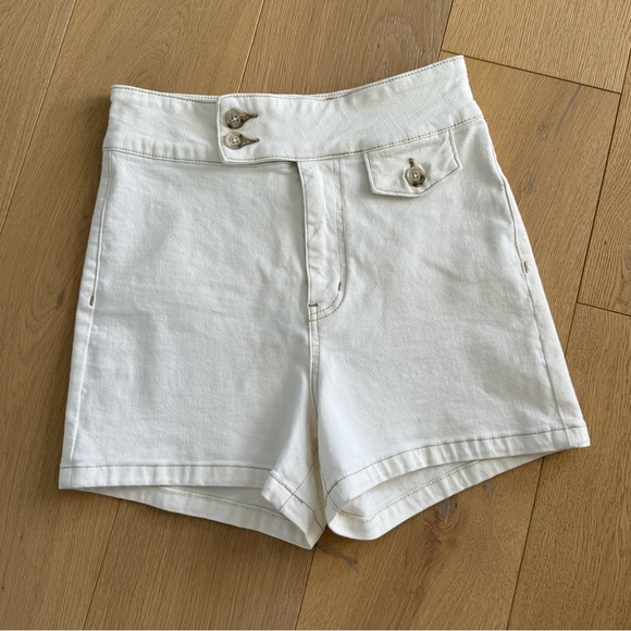 Free People Pants - Free People White Side Button Shorts size 29